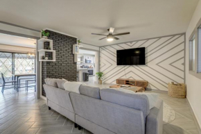 Stylish Decatur Home with Patio 10 Mi to Atlanta!
